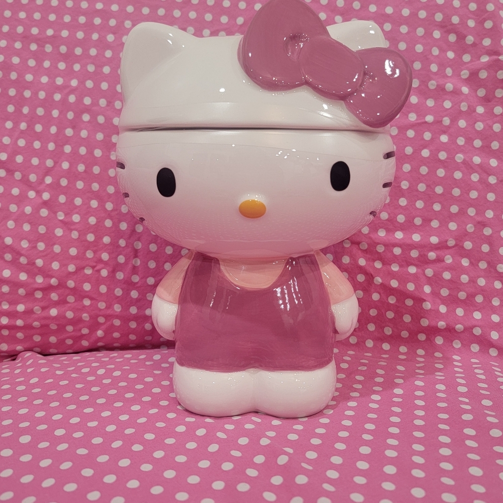 NWT Hello Kitty Ceramic Container